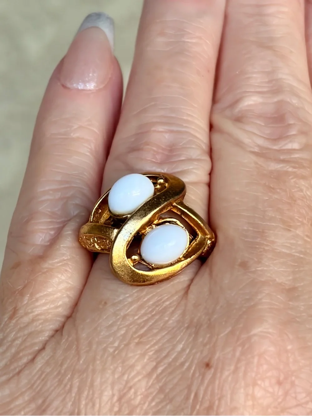 Contemporary Gold-Tone Ring with White Cabochons